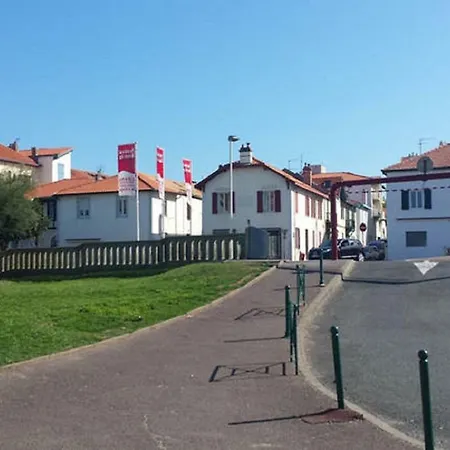 Διαμέρισμα , Cote Des Basques, Beaurivage